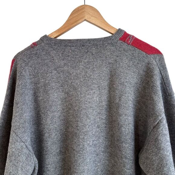Pringle of Scotland Vintage Men's Grey and Red Wool Crewneck Sweater Size XL - Picture 4 of 10